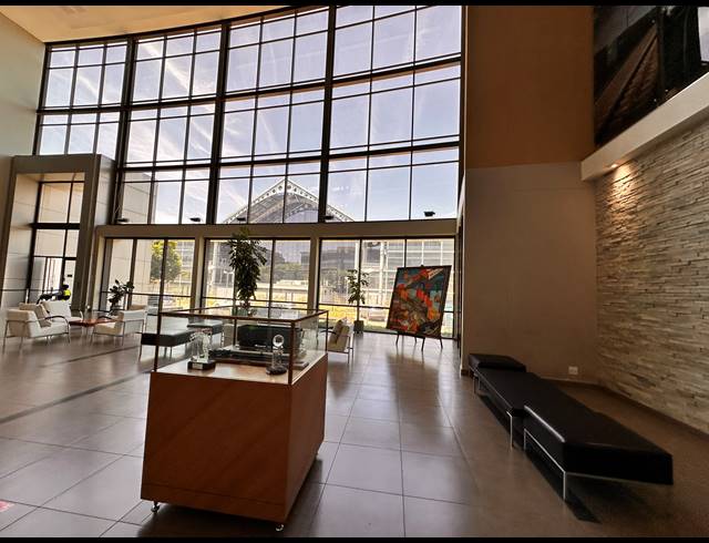 2,247M² OFFICE TO LET IN PARKTOWN